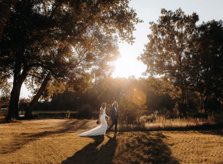 Christina & Daniel: Eine Boho Festival Hochzeit