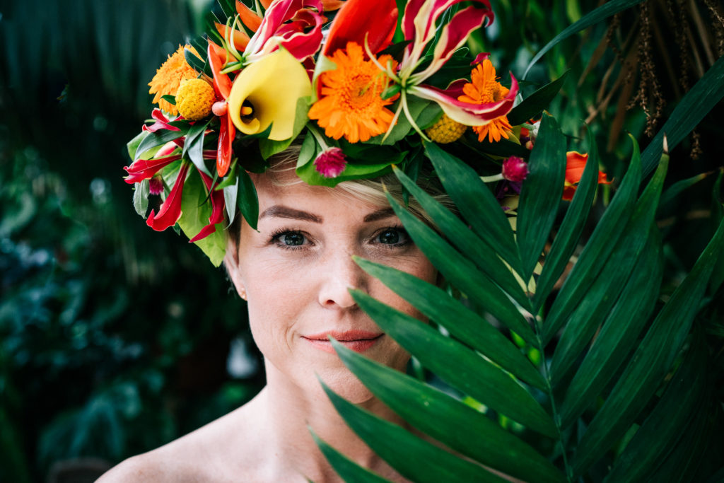 Hochzeit tropical Wedding Hochzeitsplaner München Braut Flowercrown